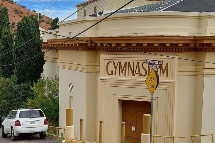 Image 4