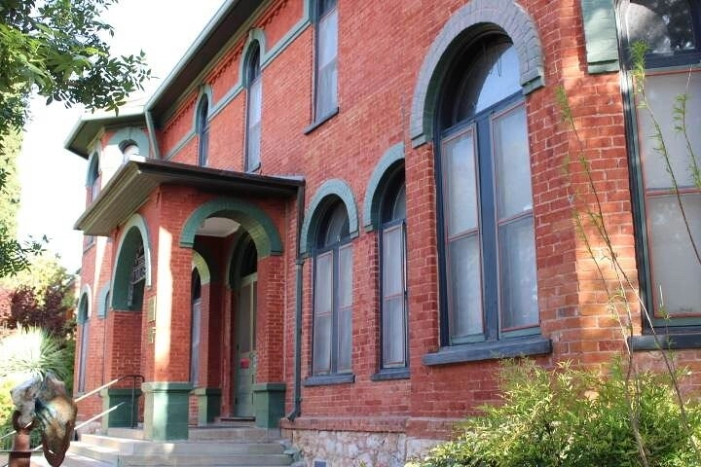 Image 4