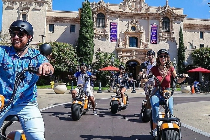 San Diego Guided Scooter Tour: Downtown & Balboa Park Highlights