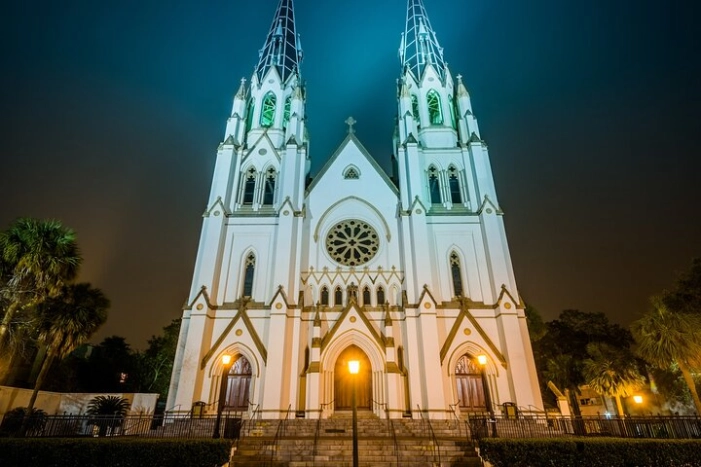 Savannah's Local Lore Ghost Tour