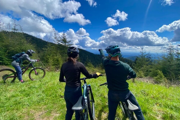 Viator Exclusive - Half Day Mountain Bike Tour from Seattle