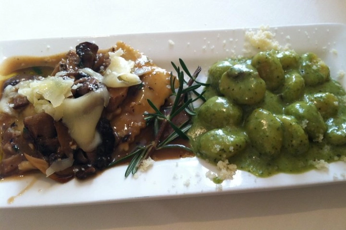 Little Italy Neighborhood Food Tour of Cleveland
