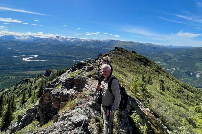 5-Hour Mountain Hiking Tour in the Alaska Range - Denali Area