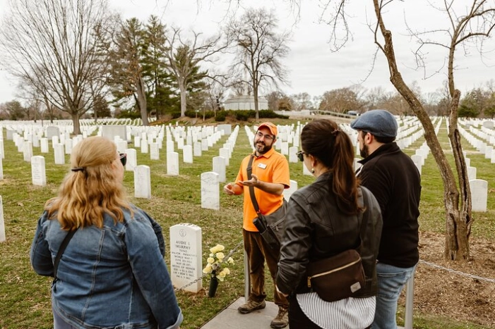 Arlington Cemetery & Changing of Guard Small Group Walking Tour