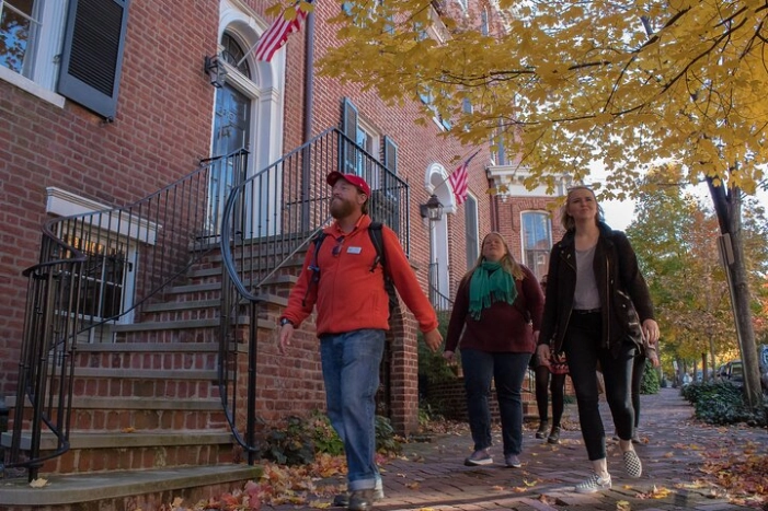 Historic Georgetown: History, Gossip, & Architecture Walking Tour