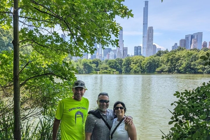 Central Park Sightseeing Power Hike 