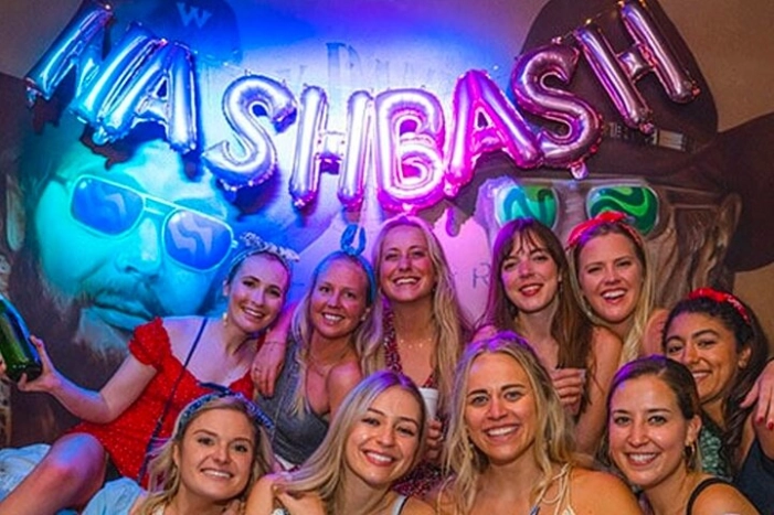 Nashville Bar Crawl with Express Entry and Drink Discount