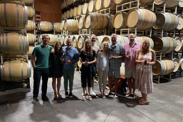 Private Oregon Wine Tour - Bring Up To 10 People - Three Wineries