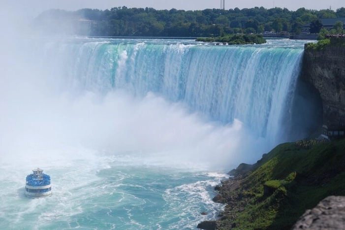 New York Washington DC Three-Day Tour of Niagara Falls 