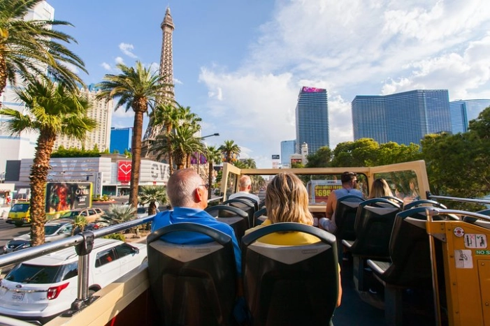 Big Bus Las Vegas: Hop-On Hop-Off Sightseeing Bus Tour