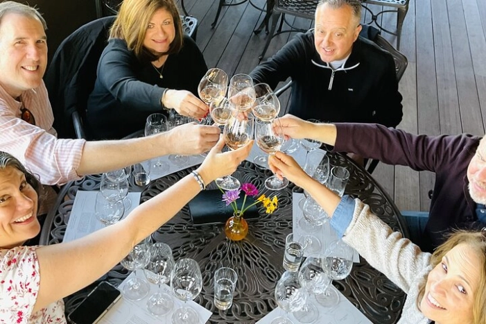 Long Island Wine Tour North Fork Sights Bites Flights Half day AM