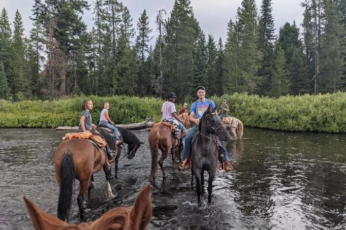 High Mountain scenic trail rides in the Teton Range