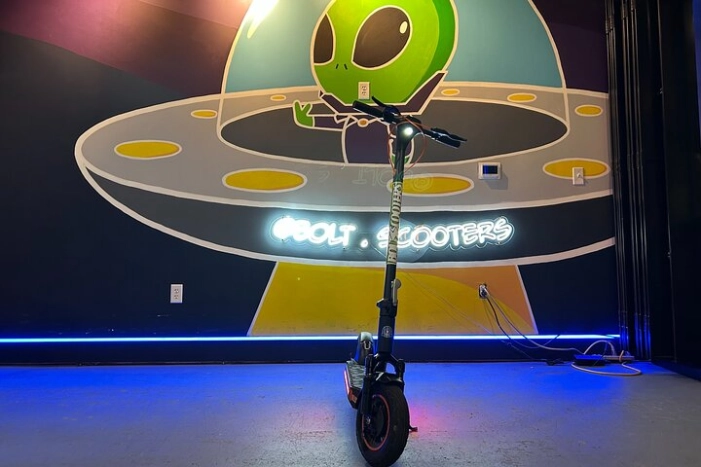 Explore Downtown Houston by Max Pro E Scooter