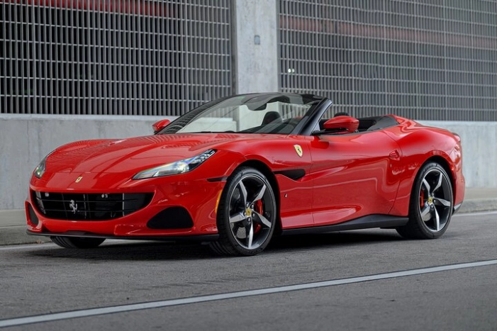 Prestige Luxury Car Rentals in Miami 