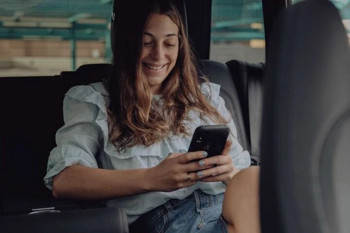 Luxury Private Airport Transfers-Waikiki Honolulu up to 6 Seats 