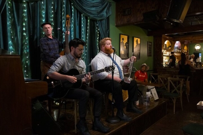 New Orleans Jazz Tour: History and Live Jazz