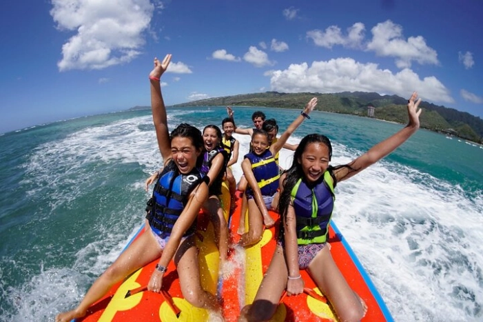 Parasail and Banana Boat Only in Maunalua Bay 