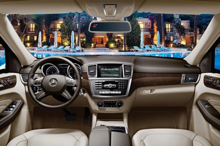 Private Transfer from Daytona to Orlando-Sanford (SFB) Airport