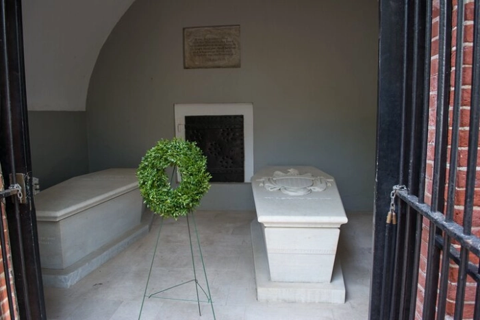 Image 12