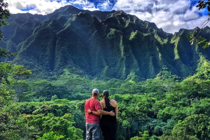 5 Hour Romantic Hawaii Jeep Tour